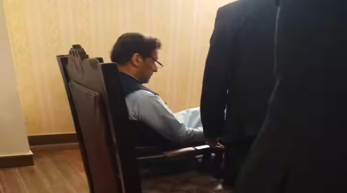 First photo of Imran Khan in NAB custody surfaced