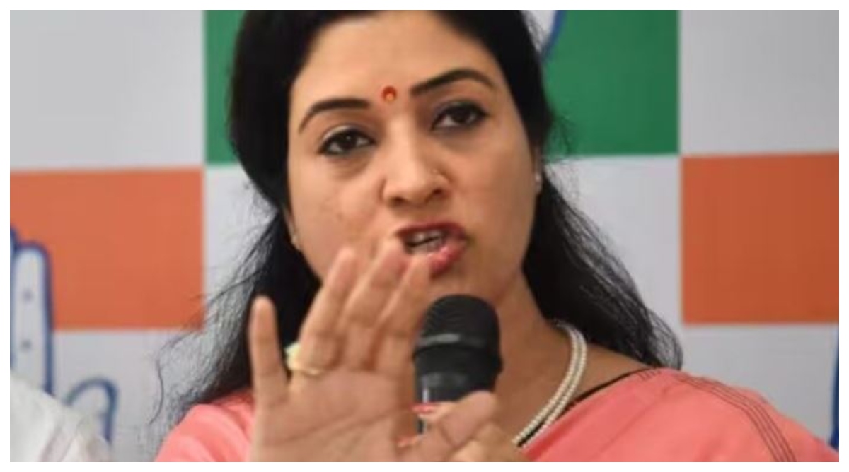 Photo of अलका लांबा ने राजस्थान के जयपुर में एक प्रेस कॉन्फ्रेंस में BJP पर निकाली अपनी भड़ास
