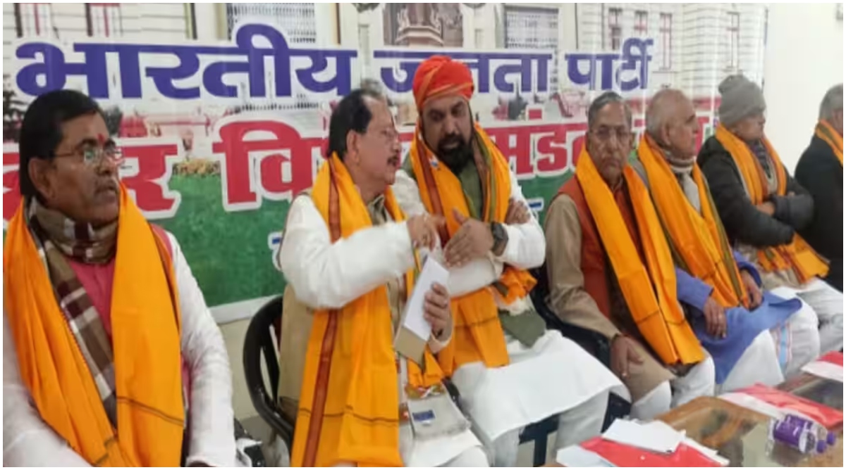 Photo of अचानक बुलाई बीजेपी विधानमंडल दल की बैठक, क्या हैं राजनीतिक मायने?