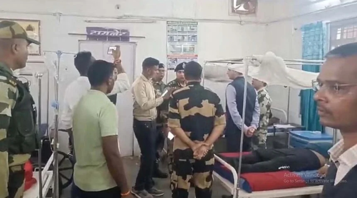 Photo of Chhattisgarh: BSF का निजी वाहन पलटने से 17 जवान घायल, 5 की हालत गंभीर