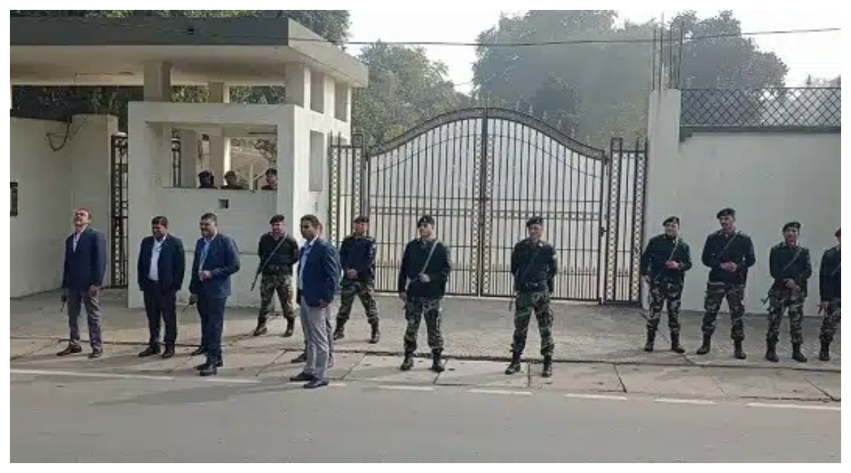 Photo of Jharkhand News: CM हेमंत को गिरफ्तार करने आए CRPF और 500 जवानों पर हुई प्राथमिकी दर्ज,पढ़ें पूरी ख़बर
