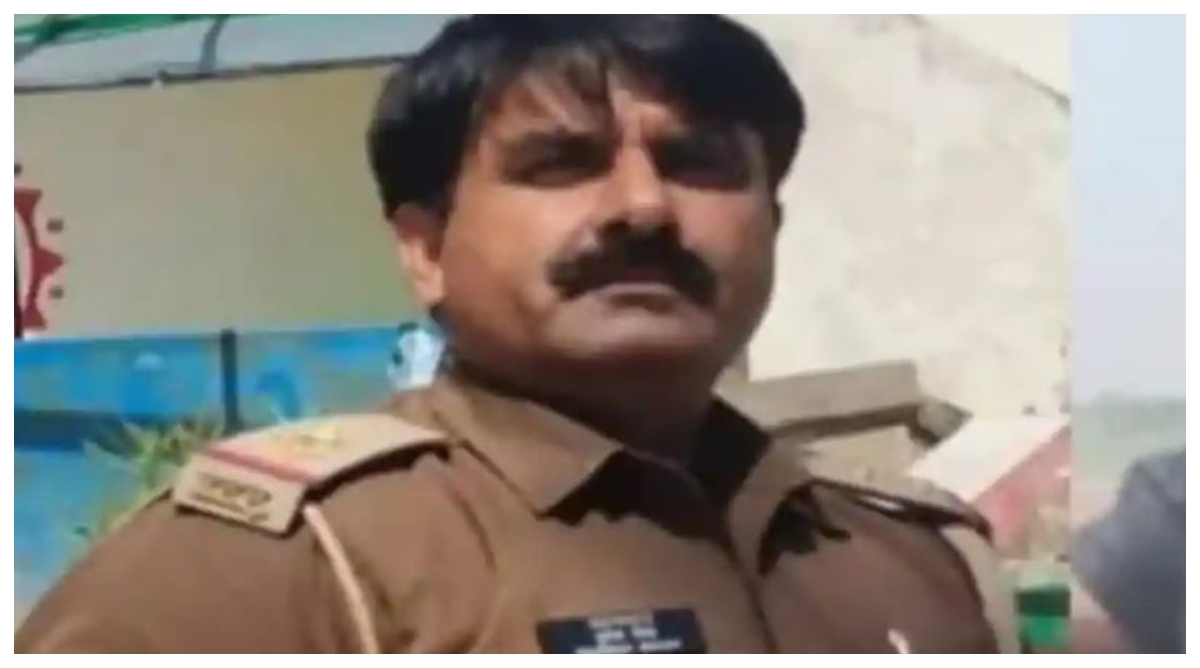 Meerut News: Encounter between police and criminals who were running away after stealing the car
