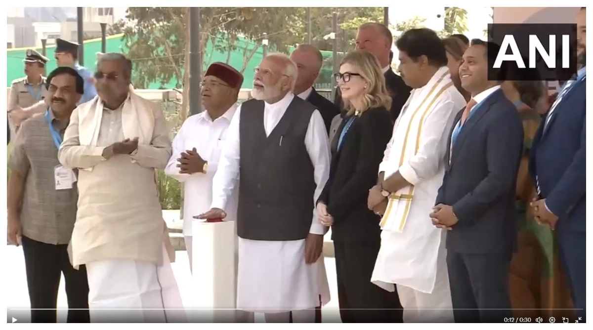 Photo of PM in Bangalore: बेंगलुरु दौरे पर पीएम मोदी, BIETC परिसर का किया उद्घाटन