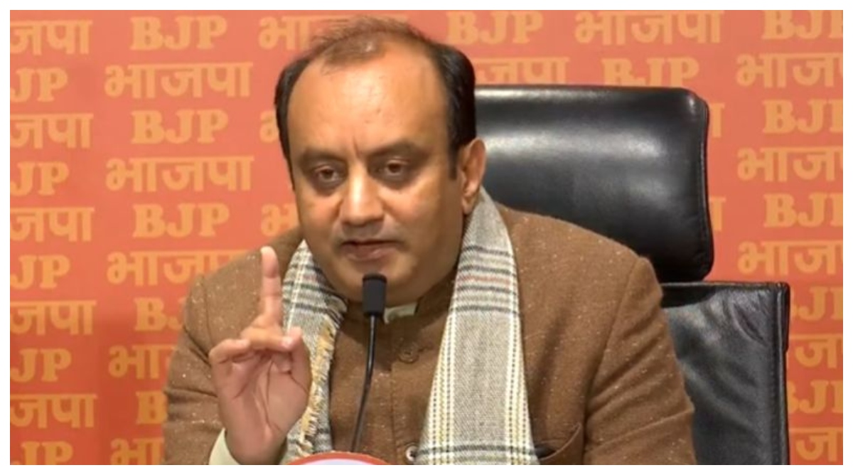 Photo of कांग्रेस द्वारा निमंत्रण ठुकराने पर भड़की बीजेपी, बोले- ये महात्मा गांधी की कांग्रेस नहीं