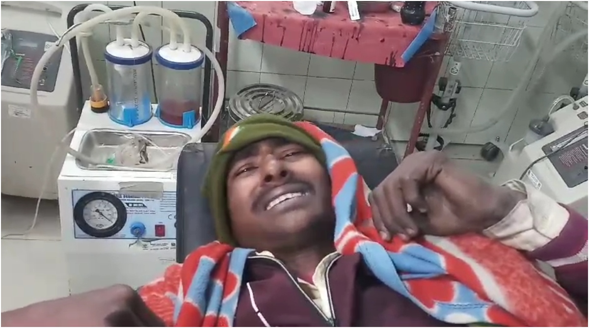 Photo of Bihar: हथियार से लैस बदमाशों ने ट्रेन में की लूटपाट, यात्री को मारी गोली