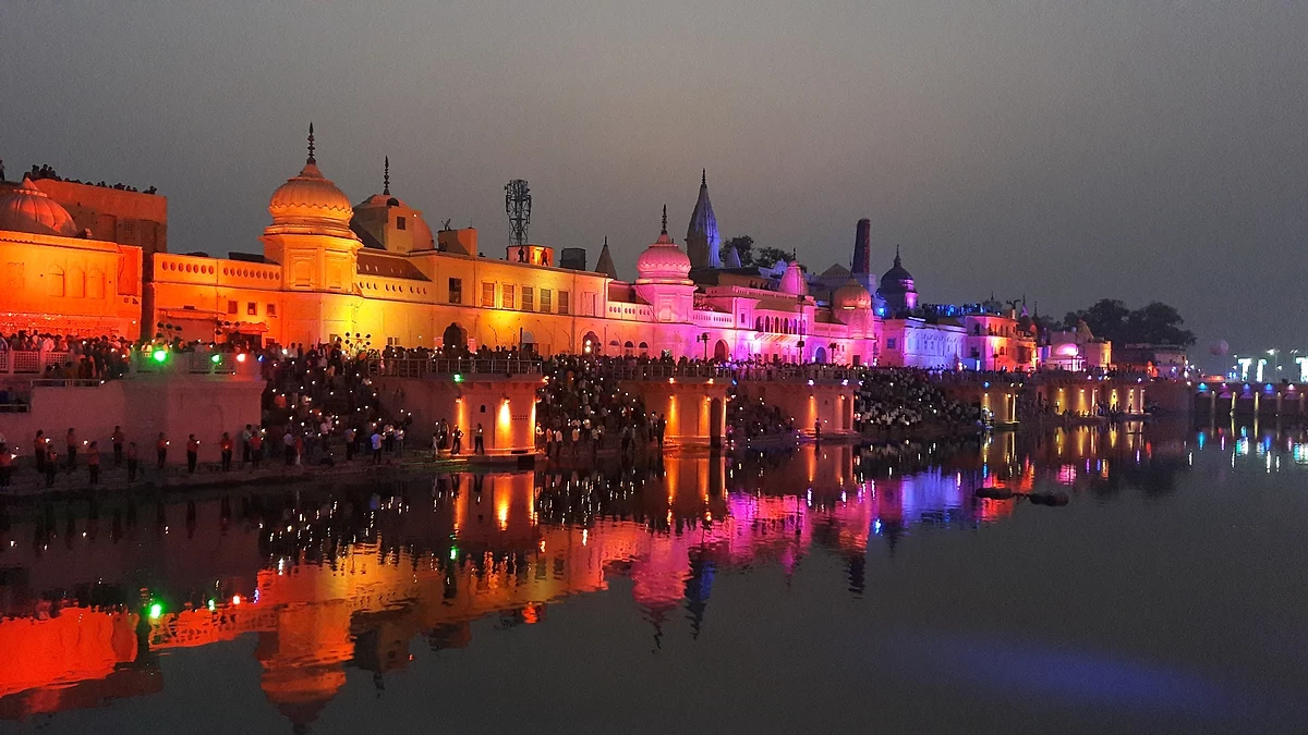 Photo of Ayodhya Ram Mandir: व्यापारियों में खुशी की लहर, राम मंदिर बना व्यापार का जरिया