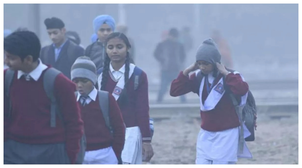 Photo of Delhi Winter Vacation: कड़ाके की ठंड से मिली मासूमों को राहत, 5 दिनों तक बंद रहेंगे स्कूल