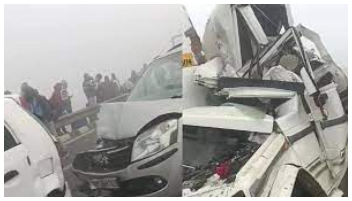 Photo of Hapur: घने कोहरे के कारण बड़ा हादसा, एक सिपाही सहित दो लोग घायल