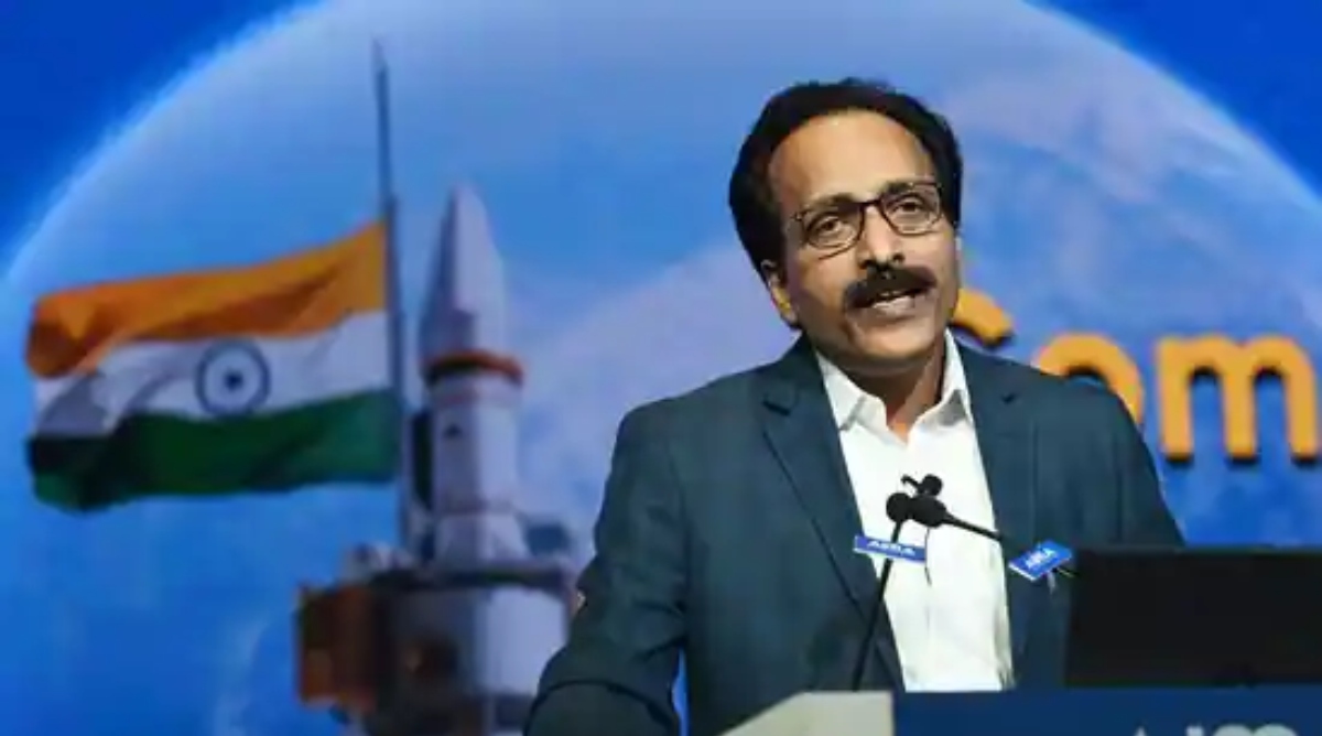 Photo of XPoSat Mission: लॉन्चिंग के बाद ISRO चीफ ने की टीम के सदस्यों की सराहना