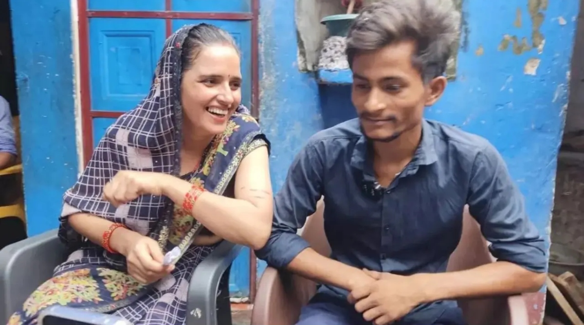 Photo of Seema Haider Pregnant सचिन के बच्चे की मां बनने वाली हैं सीमा, ससुर ने कहा बेटा ही होगा