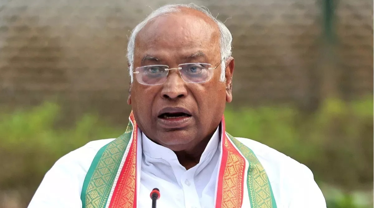Photo of Mallikarjun Kharge प्राण प्रतिष्ठा समारोह में शामिल होंगे या नहीं?