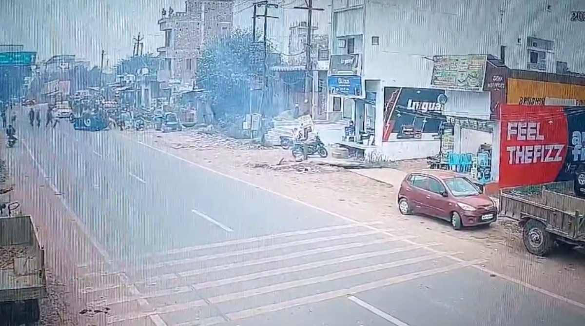 Photo of Sambhal: स्टंट करते ट्रैक्टर के नीचे आया युवक, हुई मौत