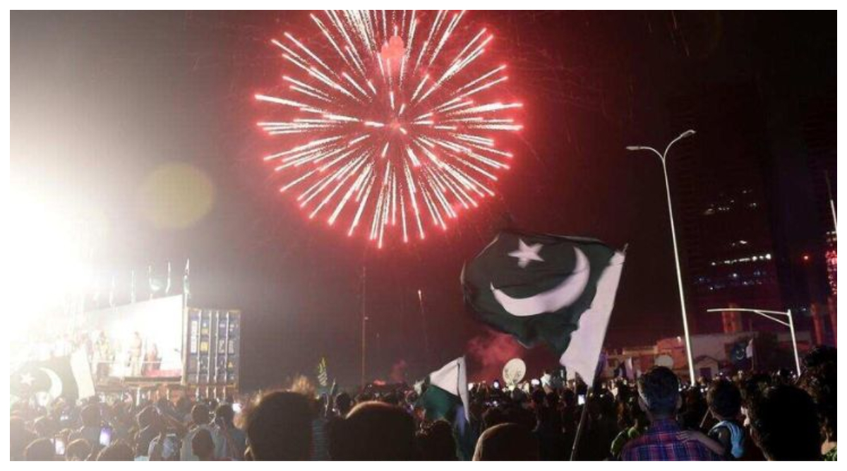 Photo of Pakistan Gun Firing: पाकिस्तान में नए साल की शुरुआत गोलीबारी के साथ, 11लोग हुए घायल