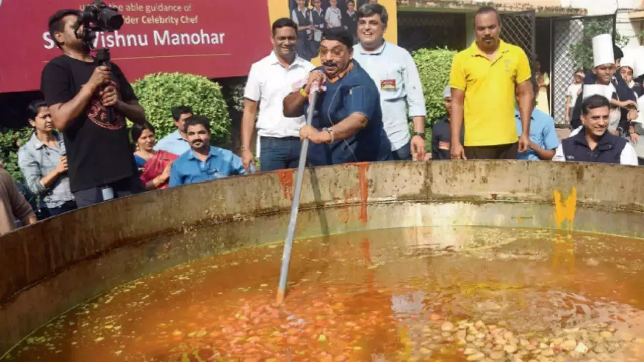 7000 kg halwa made by chef for ramlala
