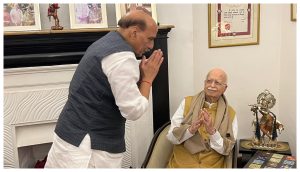 Lal Krishna Advani will be honured with bharat ratan award in hindi
