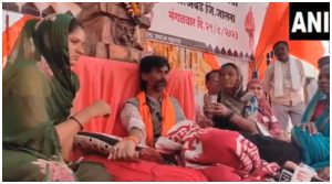 Maratha Reservation: manoj jarange broke his 17 days long fast