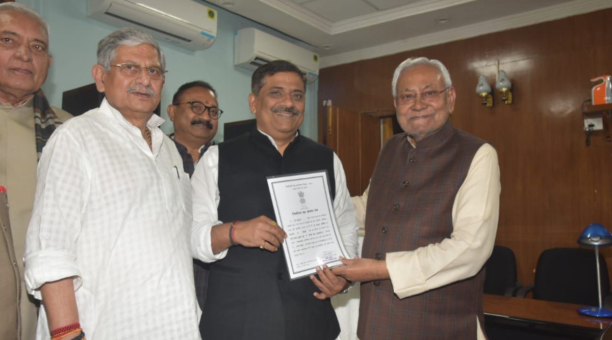 Sanjay Jha meets CM Nitish