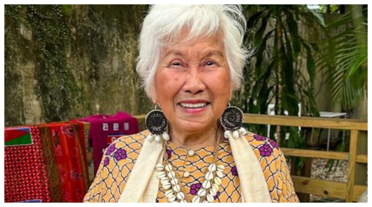79yearold-woman-embarks-on-journey-to-193-countries-news-in-hindi