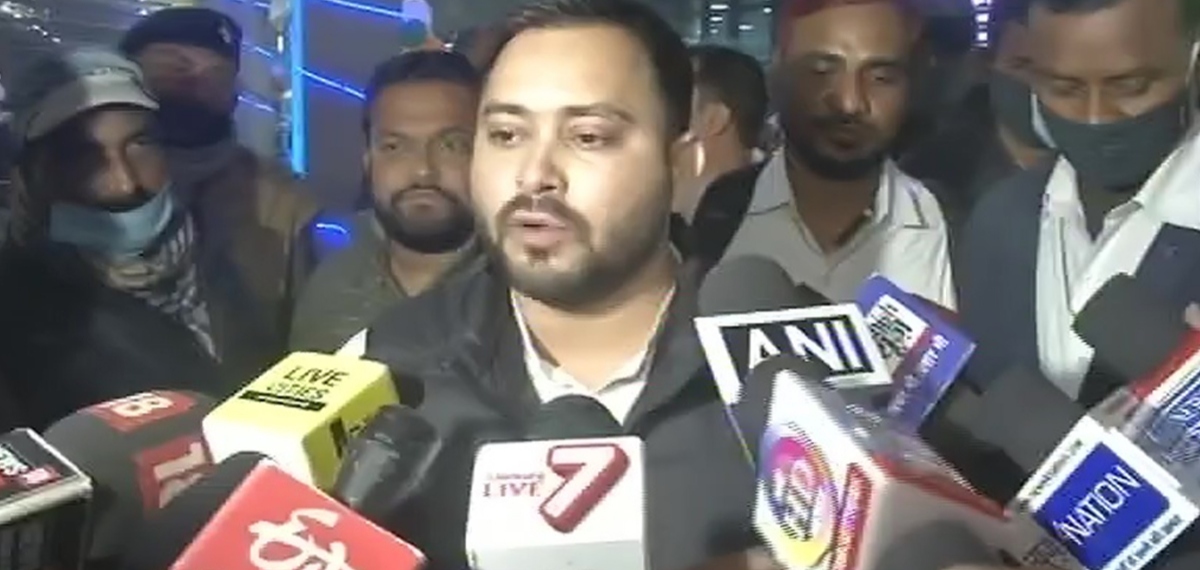 Photo of Bihar Politics: तेजस्वी यादव के आवास पर पुलिस के पहुंचने पर RJD ने कसा तंज, कहा-‘बिहार की जनता नीतीश…’