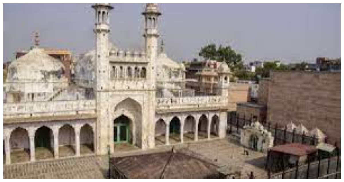 Photo of Gyanvapi Case: ज्ञानवापी में पूजा पर मुस्लिम पक्ष की नई याचिका पर HC में आज सुनवाई होगी