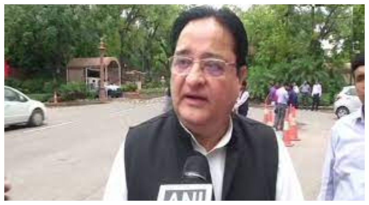 Photo of Uttar Pradesh: असम में विवाह और तलाक कानून के बदलाव पर सपा नेता का बड़ा बयान, कह डाली ये बात