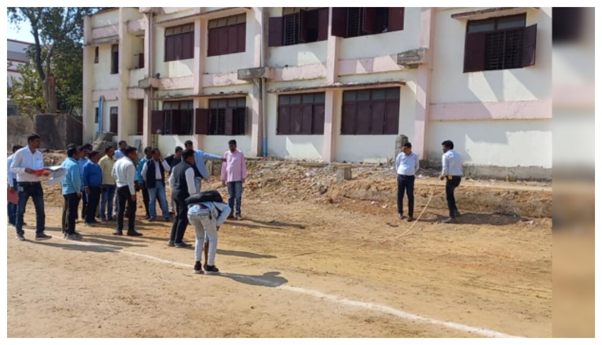 Photo of मध्य प्रदेश के बालाघाट में हॉकी का पहला एस्ट्रोटर्फ मैदान तैयार, दो साल में खर्च हुए सवा 7 करोड़