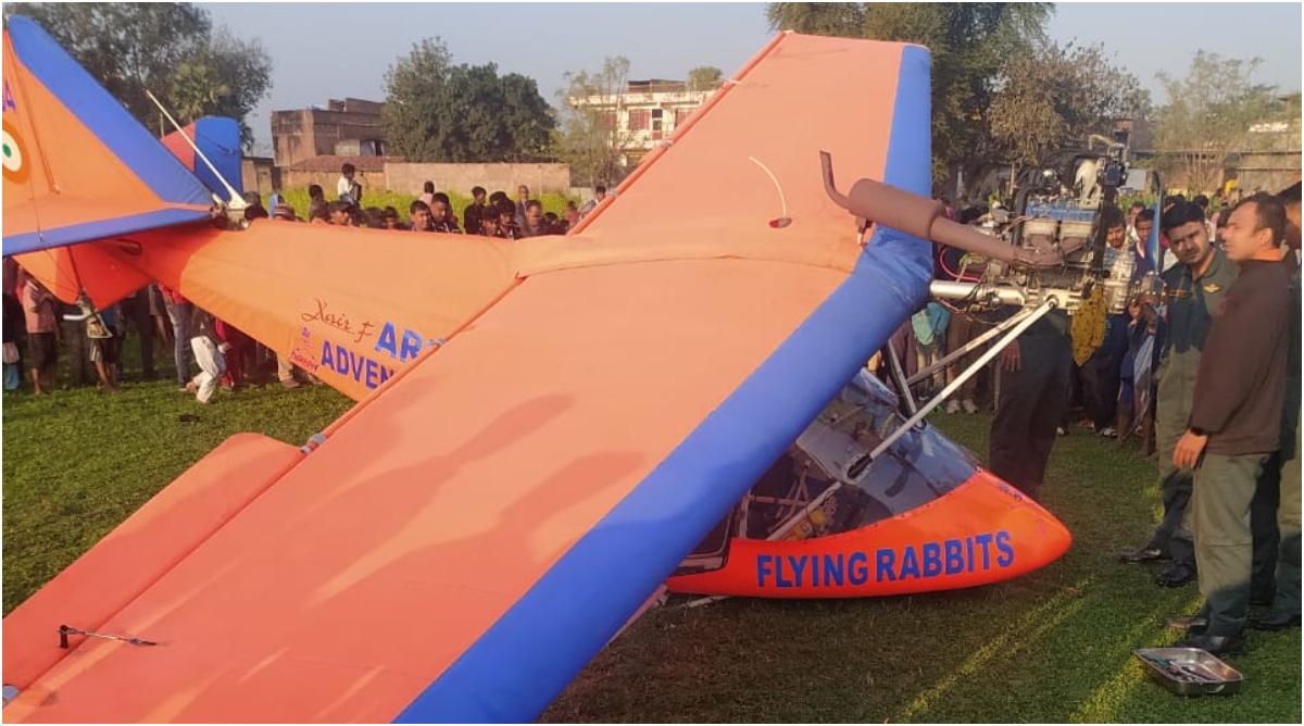 Photo of Bihar: प्रशिक्षण के दौरान जमीन पर गिरा माइक्रो एयरक्राफ्ट, बाल-बाल बचे पायलट