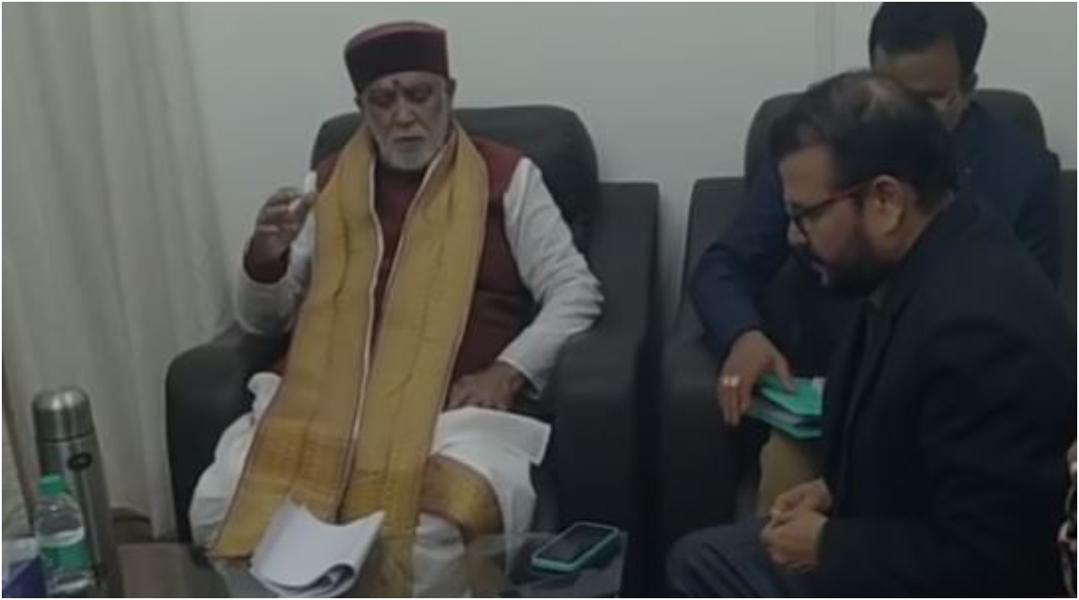 Photo of भ्रष्टाचारियों की जमात छोड़कर विधायक भाजपा में शामिल हो रहे हैं- अश्विनी चौबे