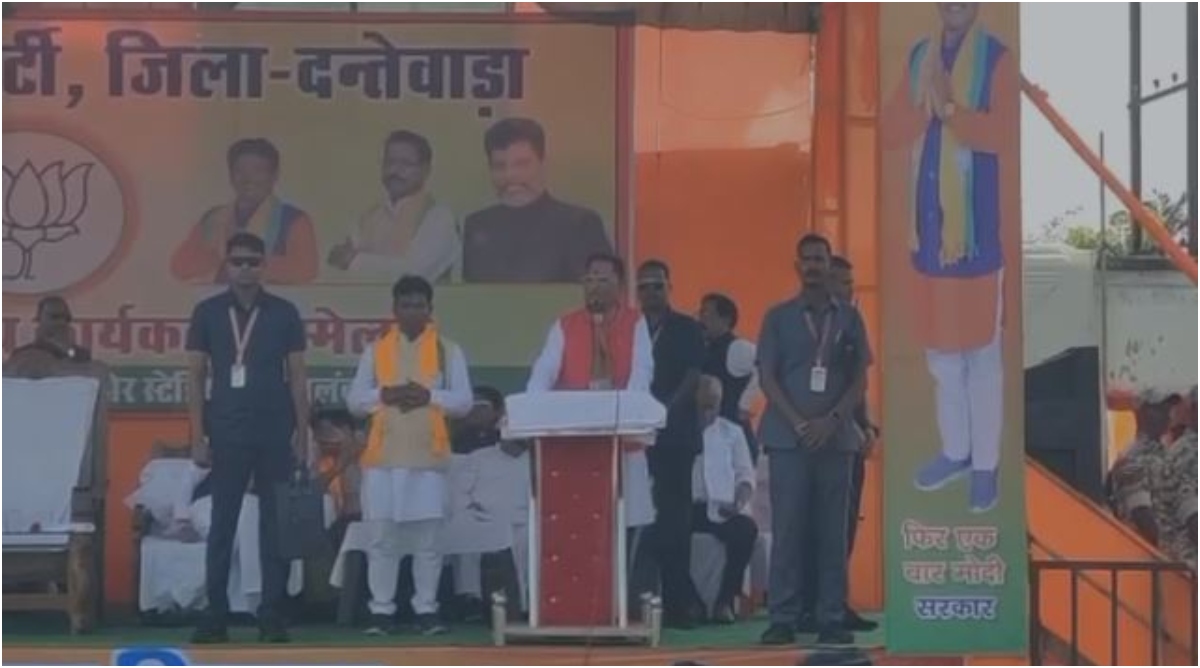 Photo of मां दंतेश्वरी के आंचल में सीएम विष्णुदेव, बोले… बीजेपी में सामान्य कार्यकर्ता भी बन सकता पीएम