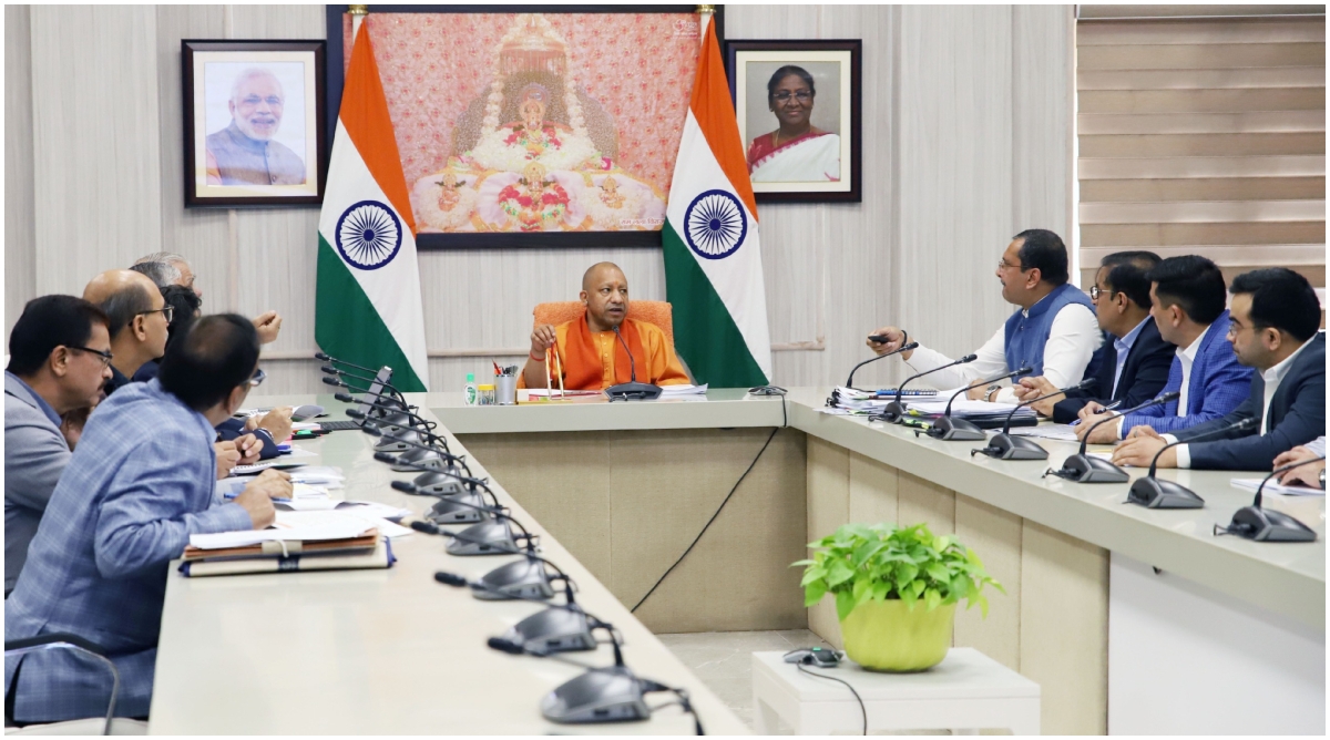 Photo of UP: सीएम योगी ने ‘महायोजना-2031’ पर की चर्चा, बोले- आम आदमी की सुविधाओं पर हो फोकस