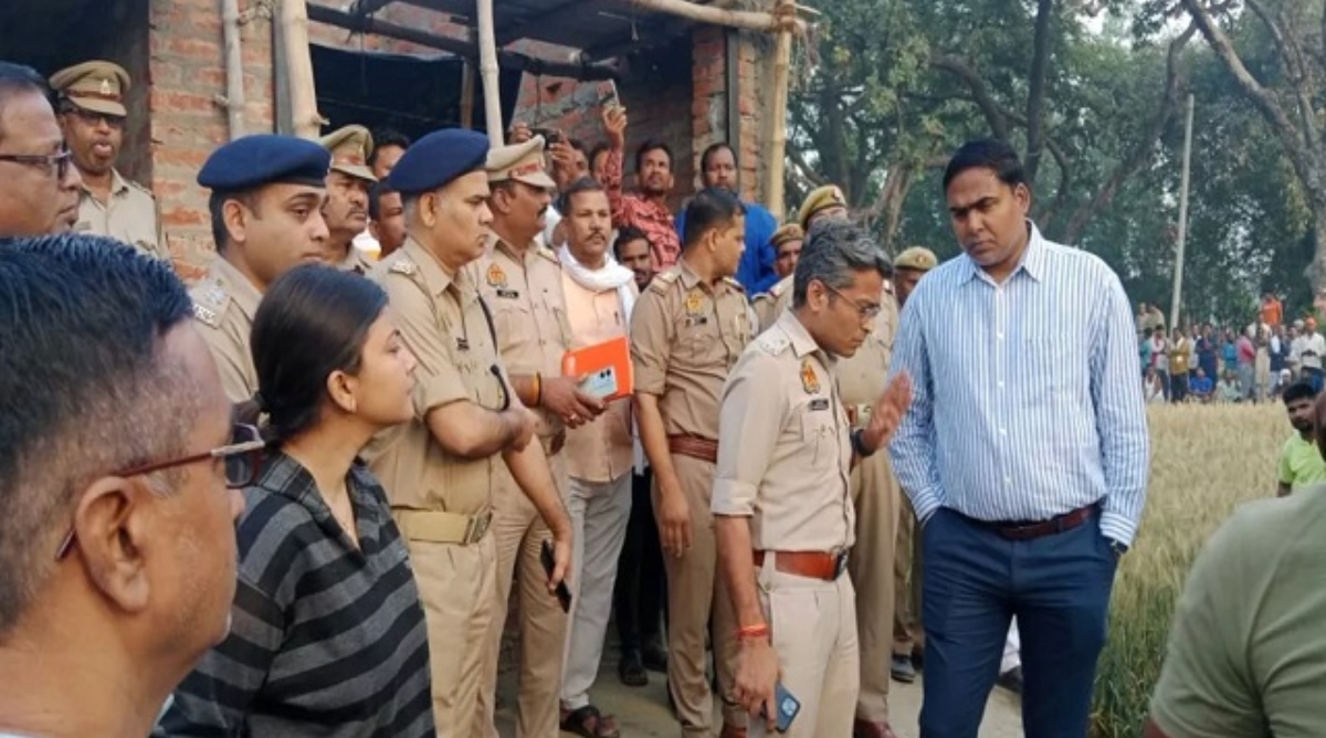 Photo of Deoria Cylinder Blast: देवरिया में बड़ा हादसा, चाय बनाते समय गैस सिलेंडर फटा, 3 बच्चे समेत मां की मौत