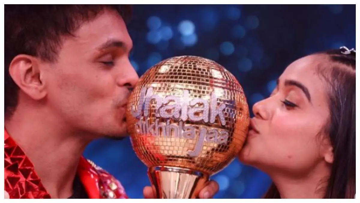 Photo of Jhalak Dikhhla Jaa 11 Winner: बिहार की मनीषा रानी ने जीती ‘झलक दिखला जा’ सीजन 11 की ट्रॉफी