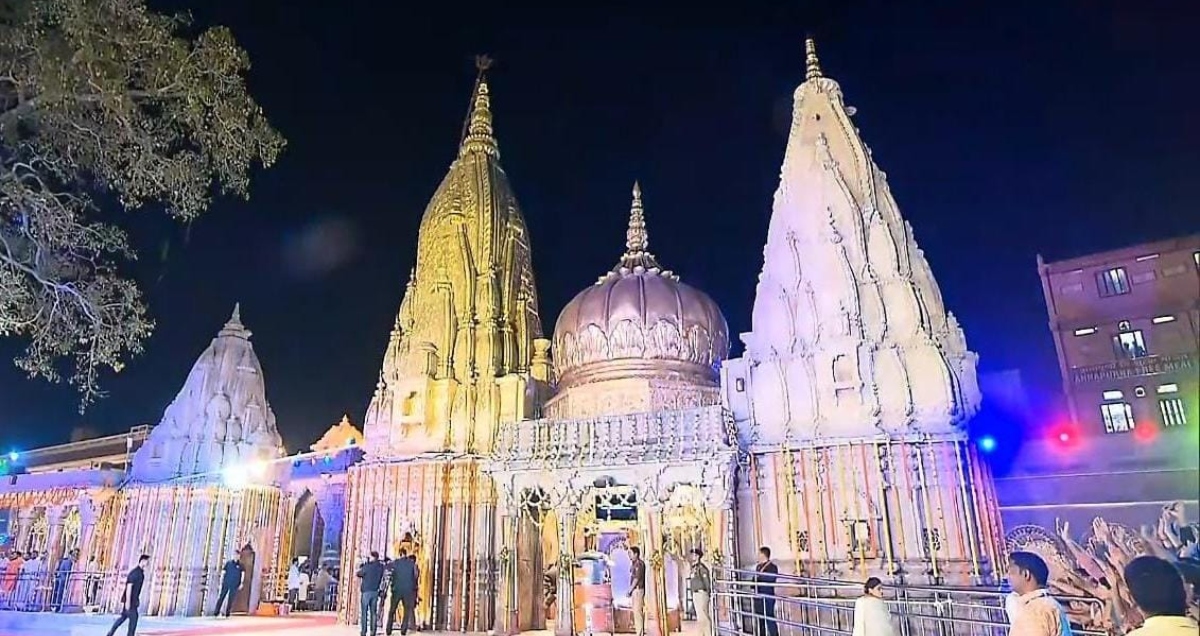 Photo of Kashi Vishwanath: अपने ही रिकॉर्ड ध्वस्त कर रहा काशी विश्वनाथ धाम, पहली बार देखी गई भक्तों की इतनी भीड़