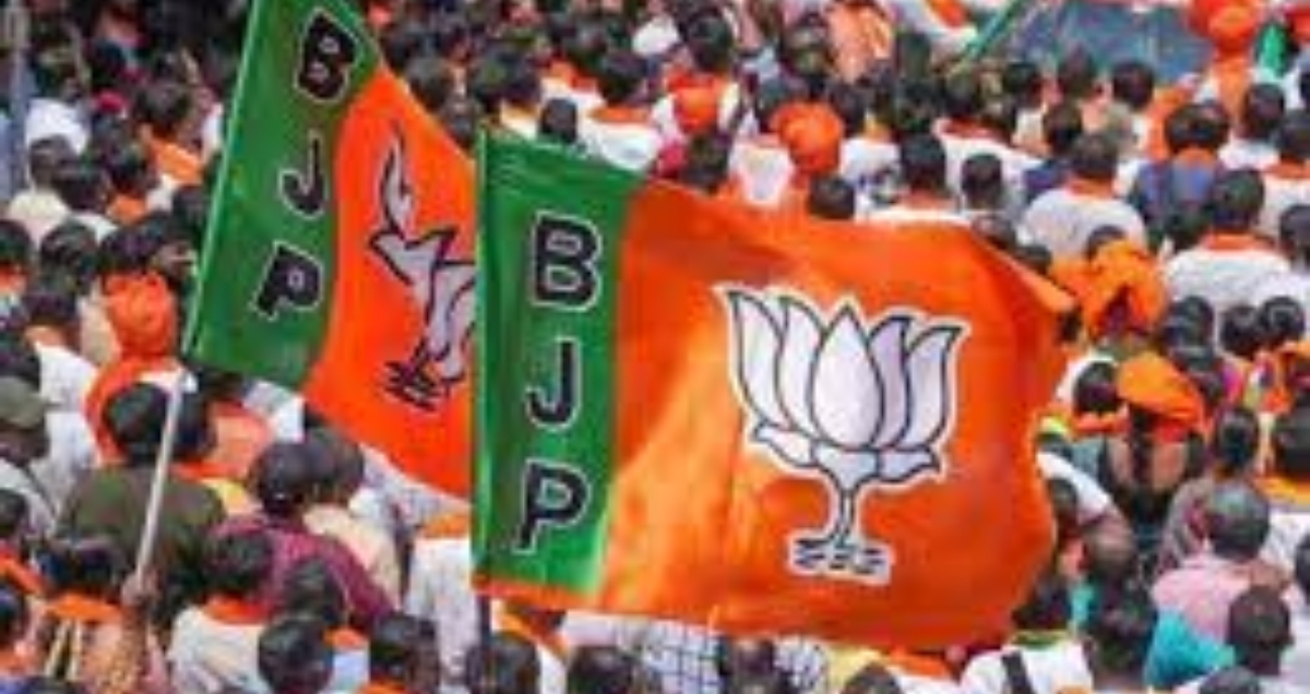 Photo of UP BJP List: यूपी से बीजेपी के 13 और प्रत्याशियों की सूची घोषित, 9 सांसदों के कटे टिकट