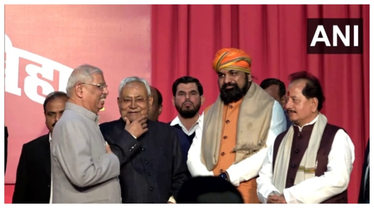 Photo of Bihar: आज  हो सकता है मंत्रिमंडल का विस्तार, बढ़ाया गया कैबिनेट मीटिंग का समय