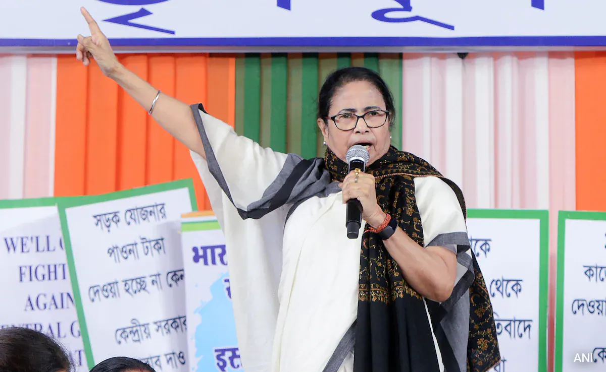 Photo of Lok Sabha Election 2024 : बंगाल में ममता  बनर्जी ने किया काँग्रेस से किनारा,इंडी अलायंस की बढ़ी मुश्किलें