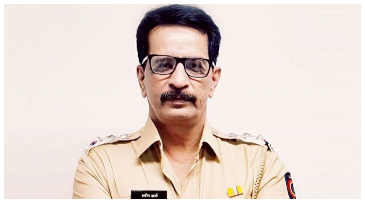Photo of Lakhan Bhaiya Fake Encounter: एनकाउंटर स्पेशलिस्ट प्रदीप शर्मा को बॉम्बे HC से झटका, कोर्ट ने दोषी दिया करार
