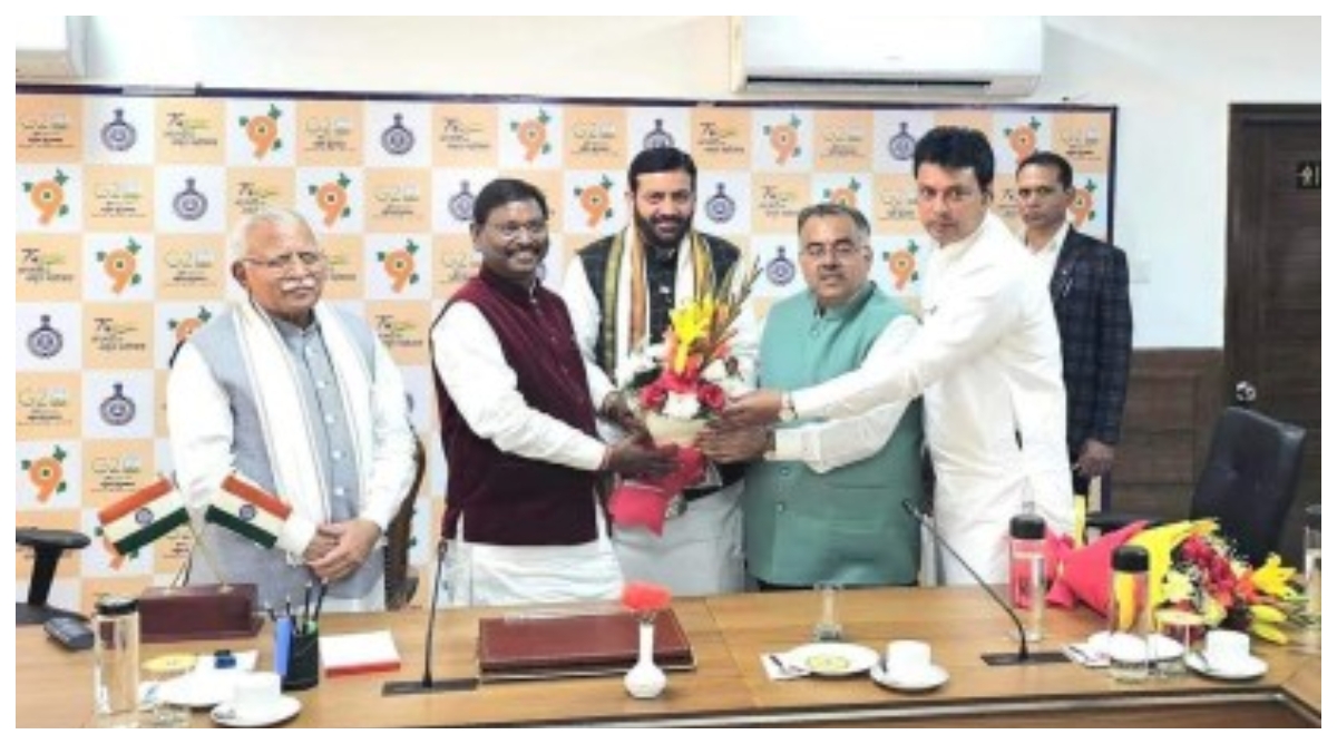 Photo of Haryana CM News: नायब सैनी संभालेंगे हरियाणा की कमान, शाम 5 बजे लेंगे मुख्यमंत्री पद की शपथ