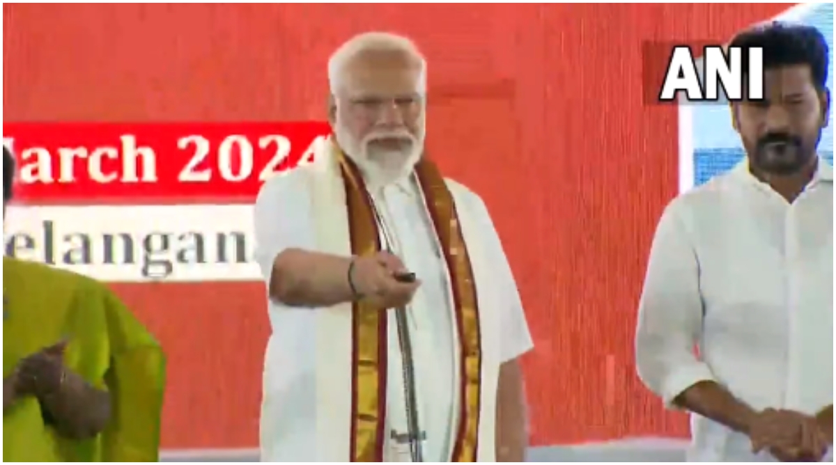 Photo of Telangana दौरे पर PM Modi, 56 हजार करोड़ की विकास परियोजनाओं का किया शिलान्यास