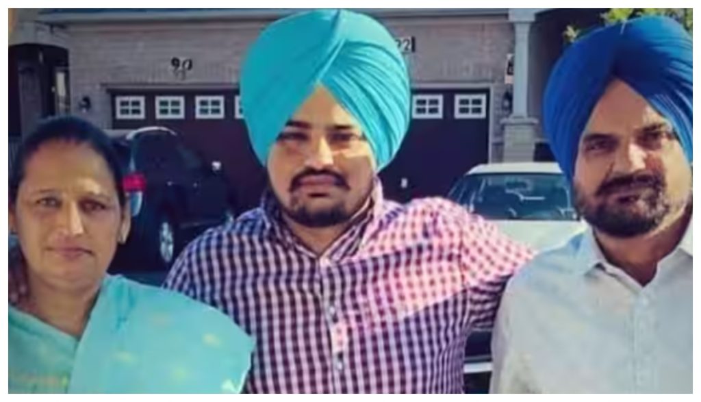 Sidhu Moose Wala's father breaks silence on wife's pregnancy, makes this special appeal to people