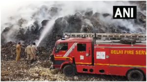 Ghazipur Landfill Fire BJP SLAMS AAP