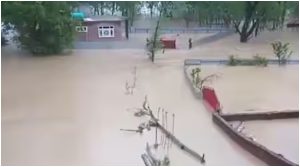 Jammu-Kashmir Landslide due to heavy rain and snowfall