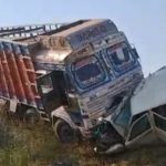 Bihar: ट्रक और स्कॉर्पियो कार में आमने-सामने की टक्कर, कार चालक की मौत