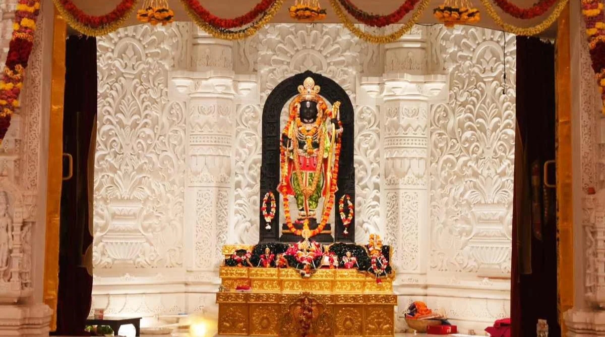 Photo of Ayodhya: पाकिस्तान से आए 235 हिन्दूओं ने किया रामलला का दर्शन पूजन