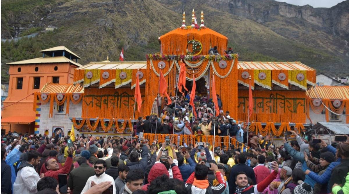 Photo of Badrinath Dham Yatra 2024: भू-बैकुंठ बदरीनाथ धाम के खुले कपाट, हजारों श्रद्धालु बने पावन अवसर के साक्षी