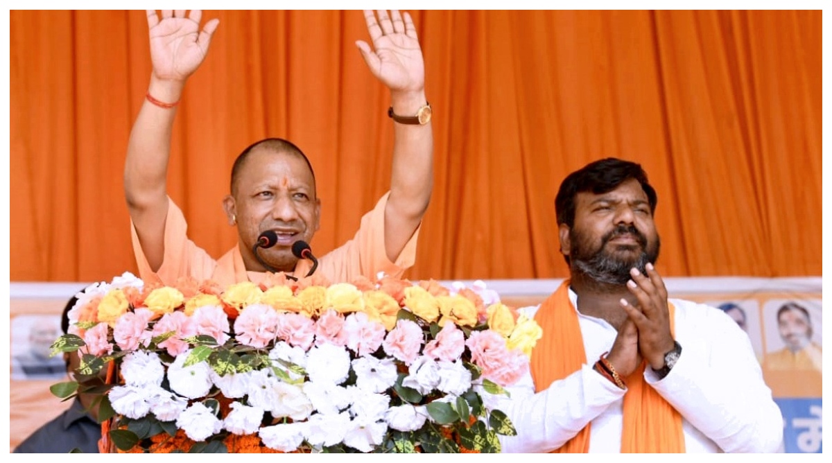 Photo of Ballia: विपक्षियों का घोषणा पत्र देश के साथ गद्दारी करने वालाः CM योगी