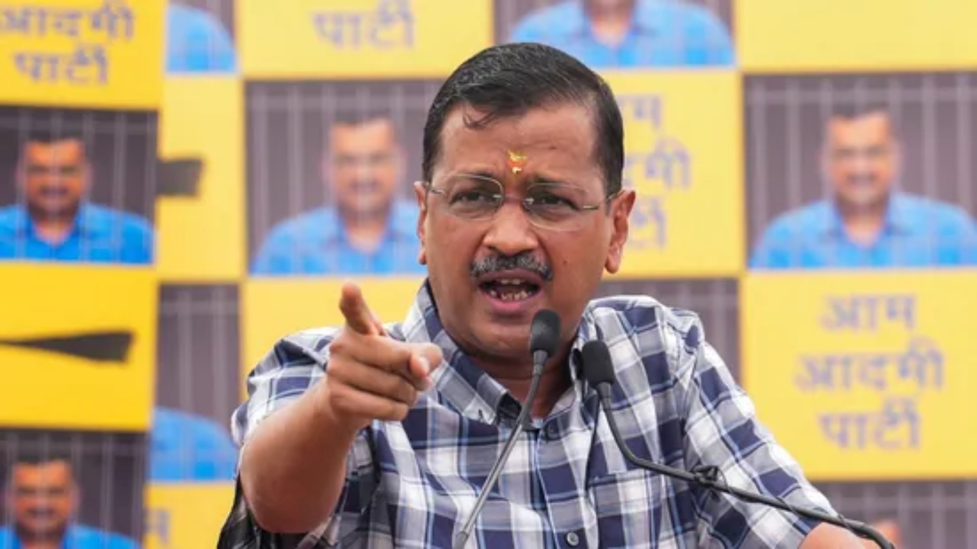 Photo of भाजपा के लिए चुनौती बनने पर ‘‘आप’’ को खत्म करने के लिए प्रधानमंत्री चला रहे ‘ऑपरेशन झाड़ू’- CM केजरीवाल