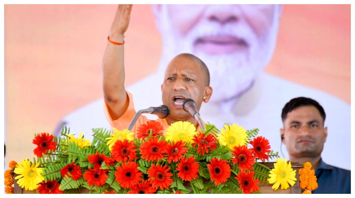 Photo of CM Yogi In Gorakhpur: लोकसभा का ये चुनाव रामभक्तों और रामद्रोहियों के बीच: CM योगी