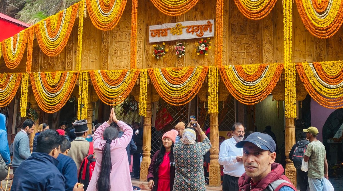 Photo of CM धामी के निर्देश पर केदारनाथ यात्रा मार्ग पर किए का रहे हैं विशेष इंतज़ाम, 100 से अधिक सीसीटीवी कैमरों से रखी जा रही है पैनी नजर