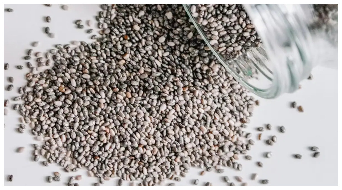 Photo of Chia Seeds for Skin: सेहत की नहीं स्किन के लिए भी फायदेमंद है चिया सीड्स, आज से ही डाइट में करे शामिल